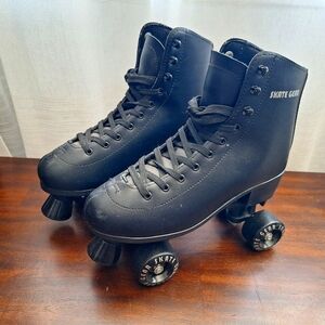 Black Roller Skates by Skate Gear